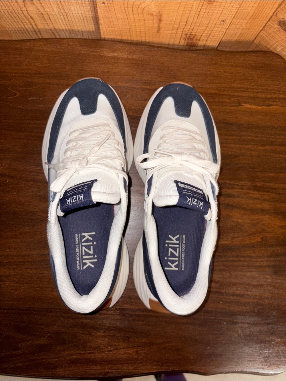 Kizik Men's Monaco White and Naval Academy